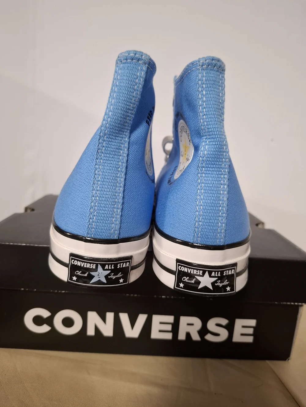 Converse Kids Low-Top Canvas Sneakers in Sky Blue and White